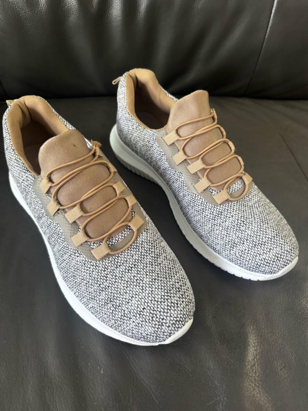 Men’s Grey Ultra Light Sneakers
